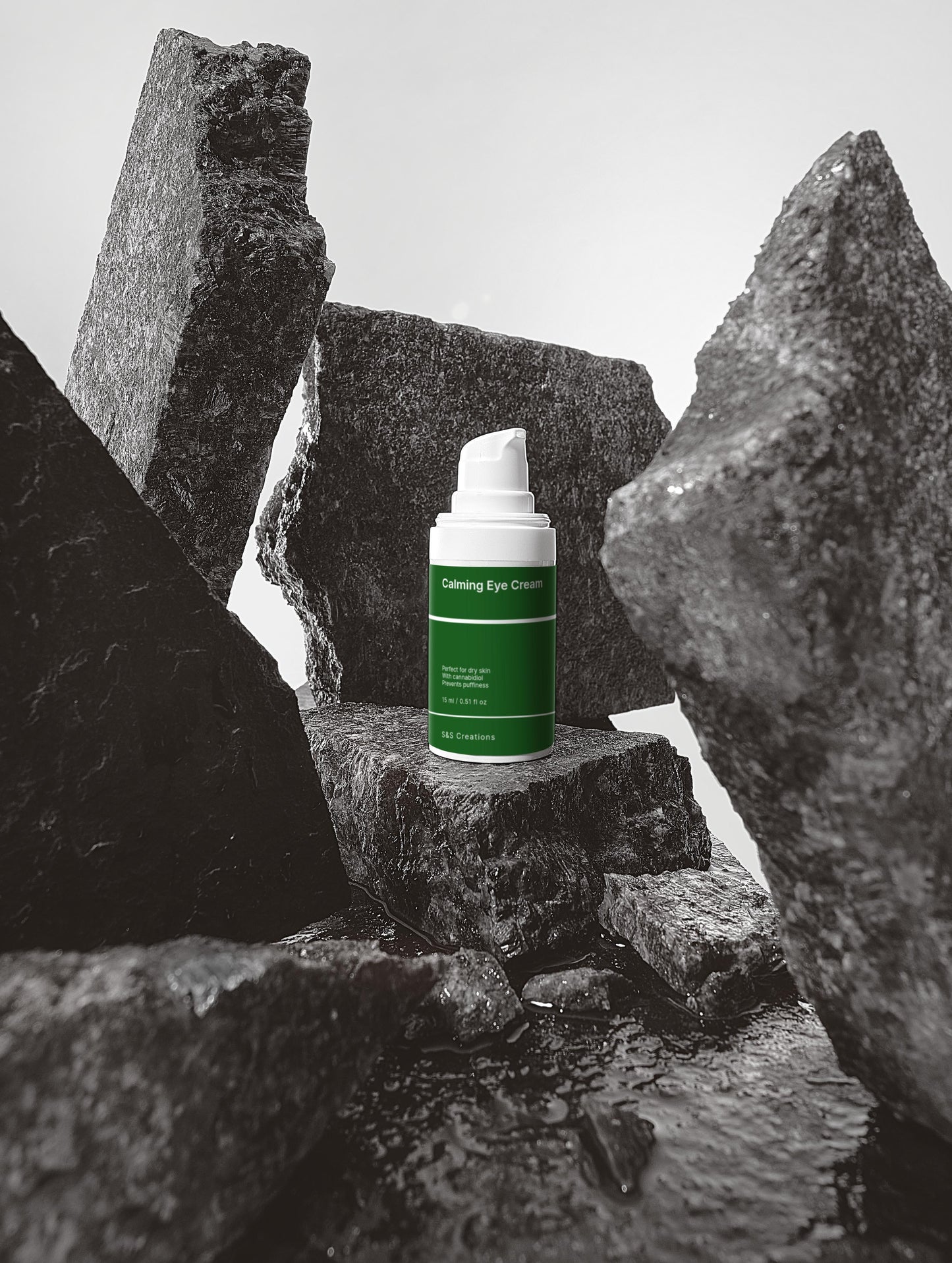 Calming Eye Cream – Beruhigende Augenpflege mit CBD & Hyaluron
